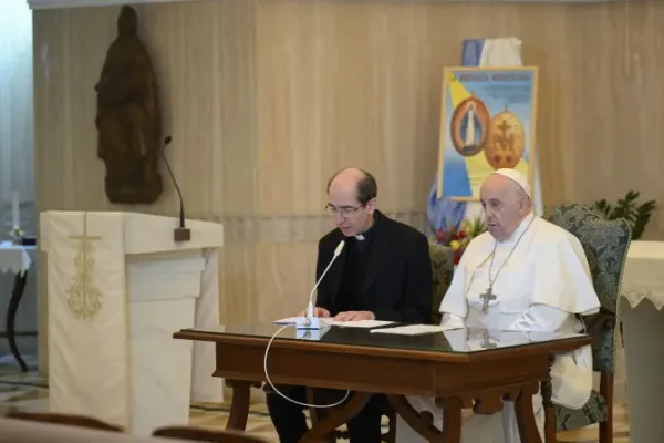 Papal Aide Relays Pope Francis’ Remarks at Sunday Angelus While Pope Recovers from Flu