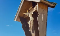 A wooden crucifix / AC Wimmer / EWTN News