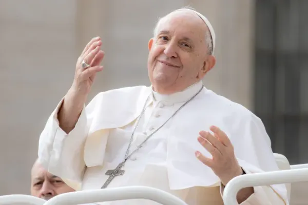 Pope Francis: There is no Option to be Passive Catholics when it Comes to Evangelization