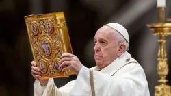 Pope Francis celebrates Mass on Epiphany in St. Peter's Basilica Jan. 6, 2020. Credit: Daniel Ibanez/CNA.