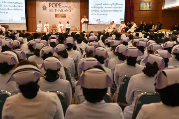 Merciful care should affirm the dignity of the sick, pope tells Catholic hospital in Thailand