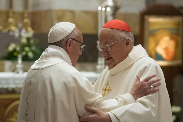 Pope Francis Accepts Resignation of Dean of Cardinals, Sets 5-Year Term Limit