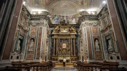 Pope Francis prays before the Salus Populi Romani icon in Rome’s Basilica of St. Mary Major Dec. 8, 2020. Credit: Vatican Media. null