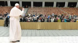 Pope Francis waves to pilgrims at his general audience at the Paul VI Audience Hall Oct. 28. 2020. Credit: Vatican Media.