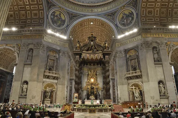 Pope Francis Makes Several Temporary Changes to Vatican’s Chapter of St. Peter