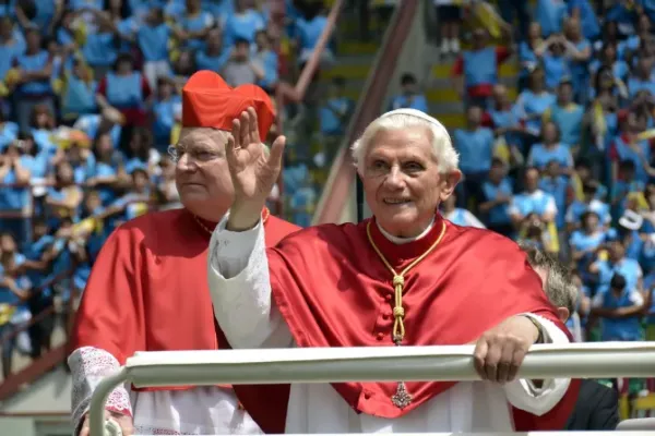 Pectoral Cross Bequeathed by Late Pope Benedict XVI to Parish in Bavaria, Germany, Stolen