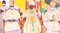 Bishop Mark Kadima (center), Archbishop Hubertus van Megen (right) and Archbishop-elect Maurice Muhatia Makumba at the Episcopal Ordination Mass on 19 February 2022 in Bungoma Diocese. Credit: ACI Africa