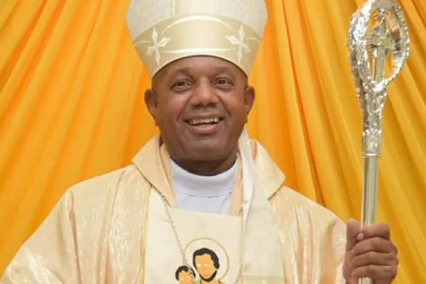 The newly ordained Bishop of Kenya’s Malindi Diocese, Wilybard Lagho / Kenya Conference of Catholic Bishops (KCCB)