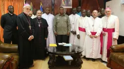 Bishops in the Central African Republic (CAR) with president Faustin Archange Touadera.