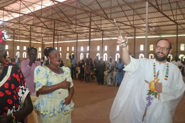 At Episcopal Anniversary, Bishop in South Sudan Consecrates See to Mary’s Immaculate Heart