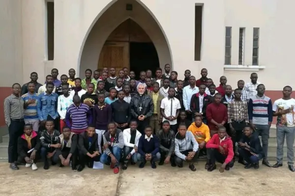 Angolan Major Seminaries Seeking Partnership for Training of “hundreds of Seminarians”