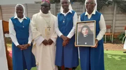 Archbishop Robert Ndlovu with FSP pioneer members of the newly inaugurated Thecla Merlo Community in Harare, Zimbabwe. Credit: Daughters of St. Paul (FSP)