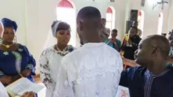 A wedding ceremony presided over by Fr. Casamayor in Niger. Credit: Agenzia Fides.