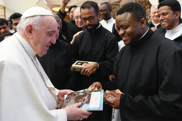 Congolese Priest’s New Books Detail Religious Leaders’ Role in Illegal Immigration