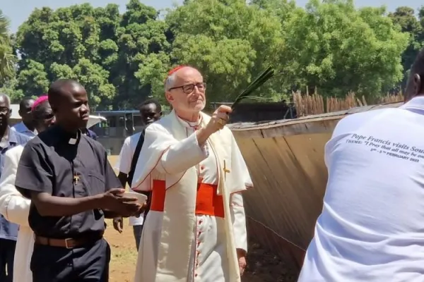 Vatican Cardinal Ends South Sudan Trip with Blessing of Boat as “a sign of God's love”