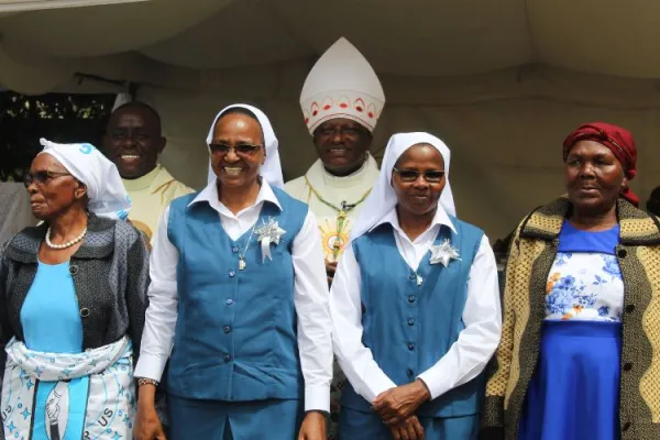 Kenyan Pauline Sisters Celebrating Silver Jubilee of Religious Life Share Experience of Saying “Yes” to the Lord Daily