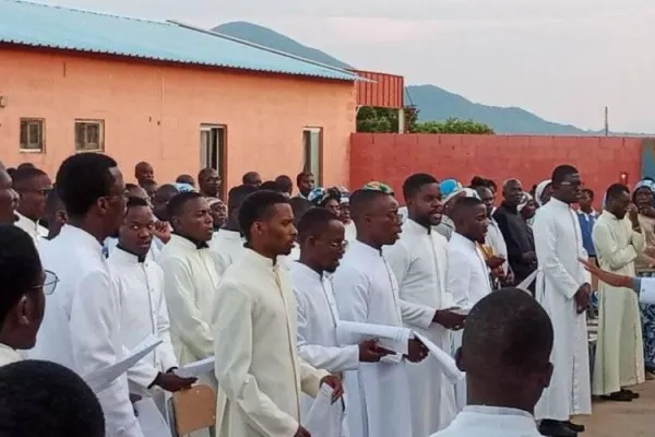 Seminarians in Angola Urged to Embrace Discipline, Prayer as Foundations of Christian Life