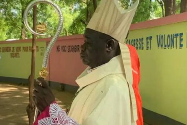 Catholic Bishop in Cameroon Calls on Christians to be Builders of Peace, Work for Harmony During Advent