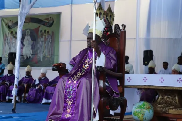 Newly Consecrated Bishop for São Tomé and Príncipe Urged to Build His Ministry on Prayer “before the tabernacle”