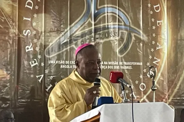 Angolan Catholic University Lauded for Commitment to Research, Training “new generations"