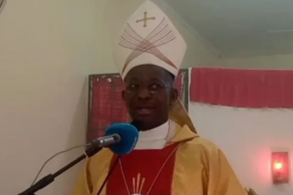 Catholic Bishop in Angola Urges Godparents to Always Accompany New Church Members