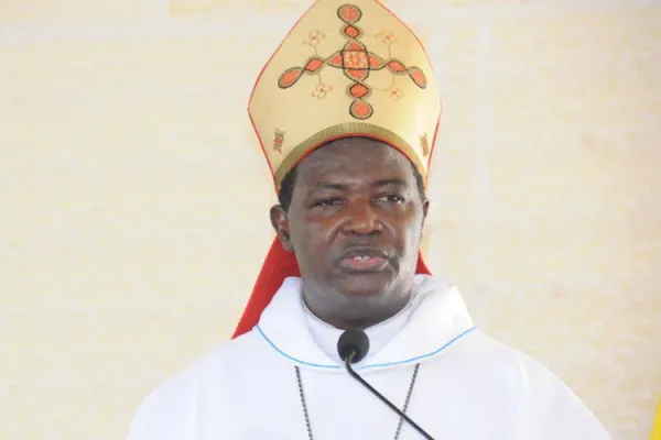 Overcome Bitterness “that wound the dignity of human life”: Archbishop in Chad