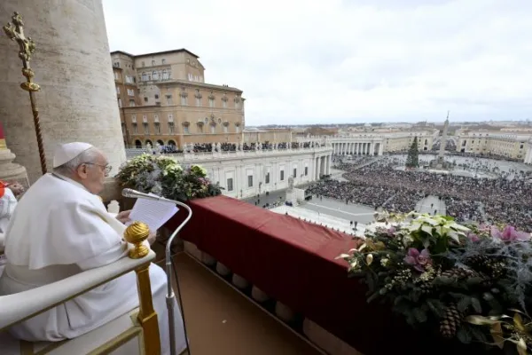 Pope Francis on Christmas: Saying "yes" to the Prince of Peace Means Saying "no" to War