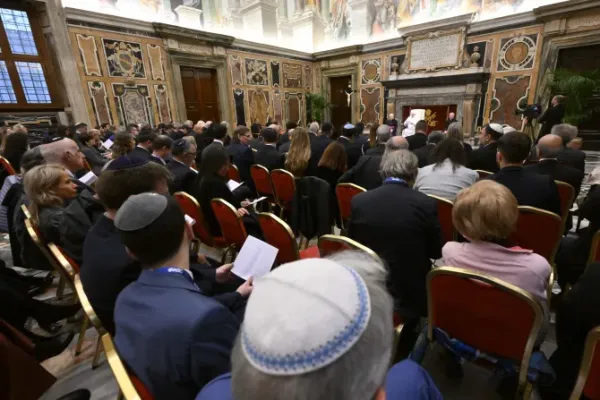 Pope Francis Meets Jewish Leaders As They launch Initiative to Strengthen Catholic-Jewish