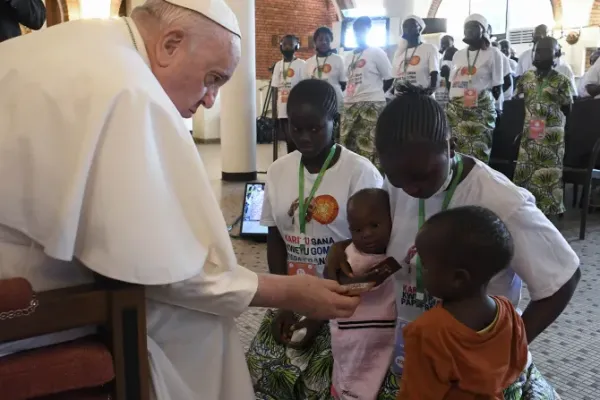 Pope Francis Recognizes African Children’s “lofty ambitions, great dreams” in Audience