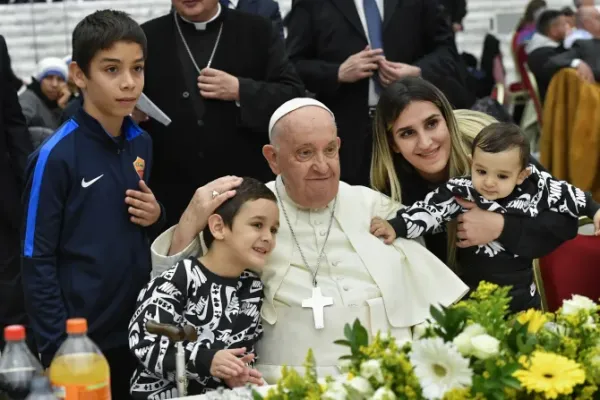 Pope Francis to the World’s Children: "If we really want to be happy, we need to pray"