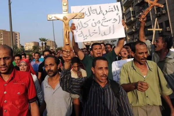 Hope for Religious Equality in Egypt as President Decrees Formation of Church Bodies