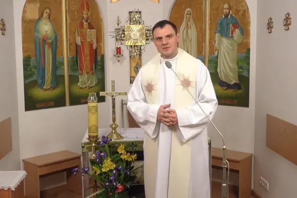 "Our life is in God’s hands", Priest Ministering with EWTN in Ukraine Says