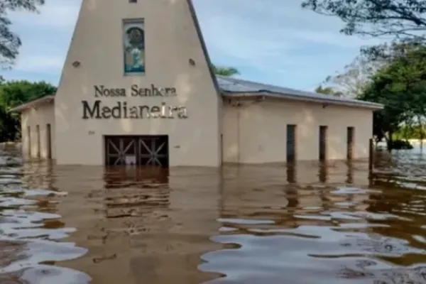 Heavy Rains in Brazil Leave Hundreds Dead or Injured, Half a Million Homeless, Churches Flooded