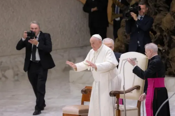 Pope Francis: Mary "never keeps us waiting"