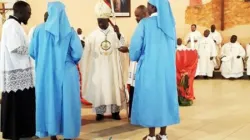 Bishop Mathieu Madega Lebouakehan with members of the Community of the Sisters of the Rosary of Gabon