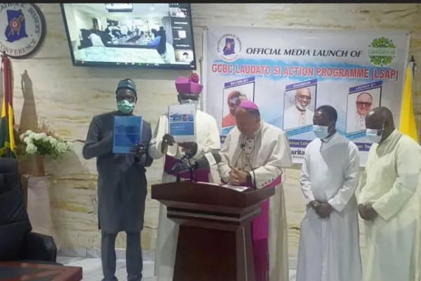 Apostolic Nuncio in Ghana, Archbishop Henryk  Jagodzinski, Archbishop Charles Gabriel Palmer Buckle and other dignitaries launching the Ghana Catholic Bishops’ Conference (GCBC) five-year Laudato si Action Programme (LSAP). Credit: Courtesy Picture