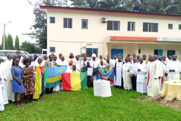 “Draw strength from prayer”: Catholic Bishop to Theology Students of Missionary Institute in Ivory Coast