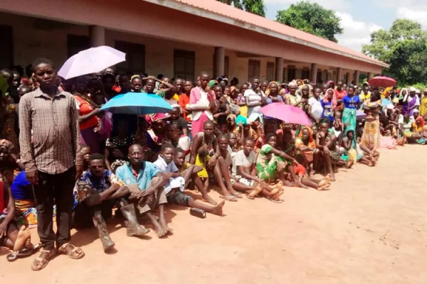 Catholics in South Sudan’s Tombura-Yambio Diocese Donate to Thousands Displaced in Clashes