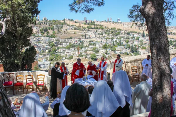 New Pilgrimage Brings Christians, Muslims, and Jews Together in Holy Land at Abraham House