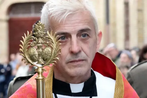 Spanish Catholic Priest Dies from Burns Suffered during Lighting of Easter Fire on Holy Saturday