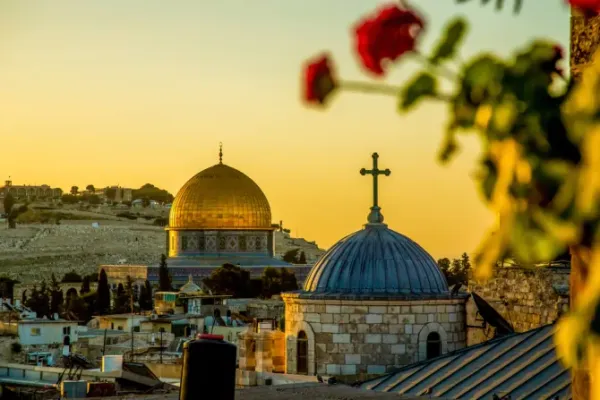 Pope Francis Underlines "universal value" of Jerusalem in Speech to Palestinians