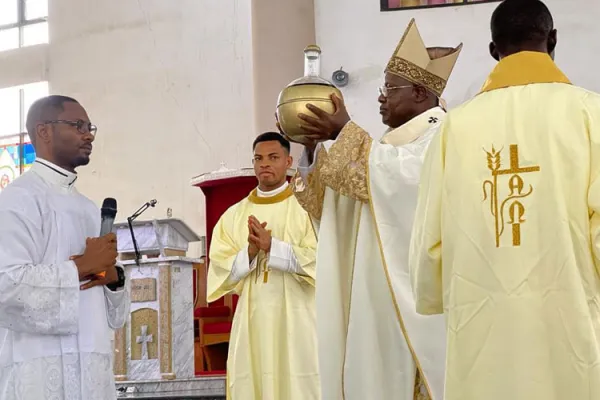 “So notoriously narcissistic, myopic”: Catholic Archbishop Faults Nigeria’s Politicians