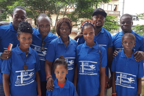 Life Runners Team members in Liberia / Stephen Karfiah