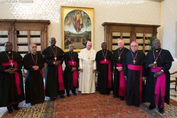 Bishops of the Zimbabwe Catholic Bishops’ Conference (ZCBC) with Pope Francis in Rome during their Adlimina visit.