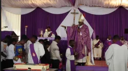 Bishop David Kamau Ng'a'ng'a, the Auxiliary Bishop of the Archdiocese of Nairobi commissions youths at St. Austin's Parish Msongari ahead of their Pokot Peace Caravan. Credit: ACI Africa