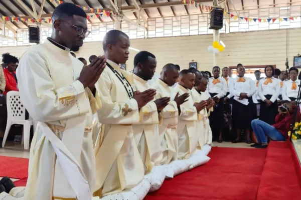 At Priestly Ordination in Kenya, Catholic Bishop Highlights Priests’ “job description”