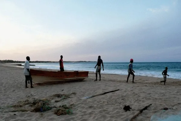 “Take a stance against the destruction of the Mozambican coastline”: Catholic Peace Entity