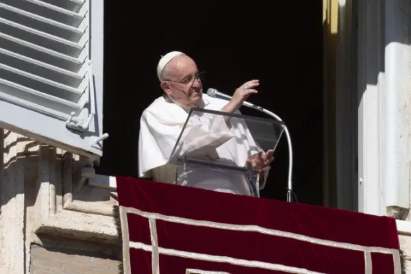 Pope Francis: God is Present "in everyday things"