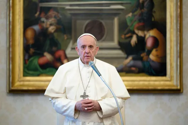 Pope Francis requires bishops to have Vatican permission for new diocesan religious institutes