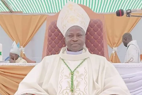 “Be an authentic pastor”: Nuncio to Pioneer Bishop of Newly Erected Guinean Diocese